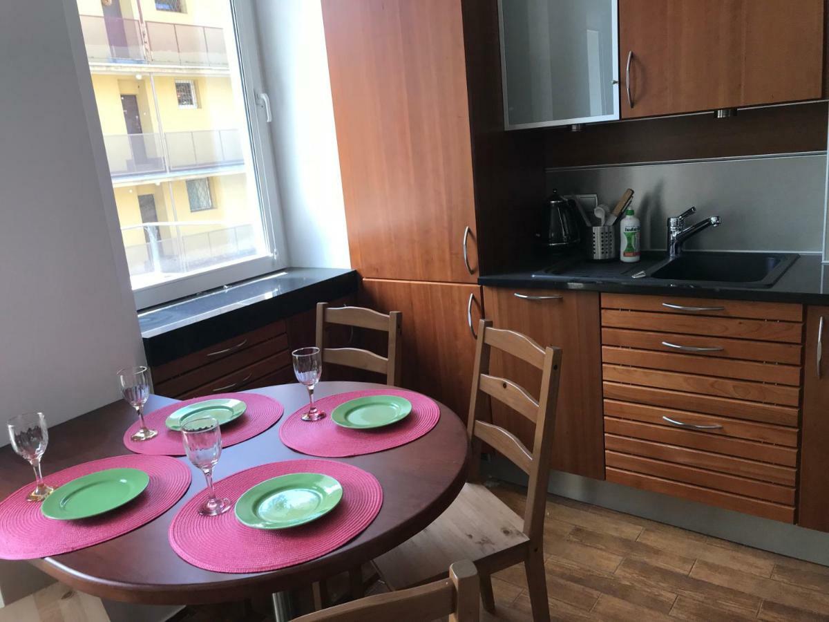 Nina Na Bielanskiej Warschau Buitenkant foto
